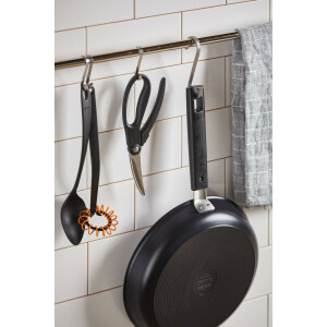 Fiskars Geflügelschere mit gebogenen Profilklingen, Edelstahl, Länge: 23 cm, Für Rechts- und Linkshänder, Schwarz/Silber, Essential, 1023819