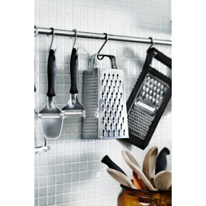 Fiskars Käsehobel mit rostfreier Stahlklinge, Kunststoff/Edelstahl, Länge: 21,5 cm, Essential, Schwarz/Silber, 1065587, Metallic