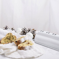 Dr. Oetker Christstollen Backform Stollenbackform White Christmas Baking Stollenform mit Antihaftbeschichtung und winterlichem Design ca. 31 x 15 x 7 cm & 1550 ml