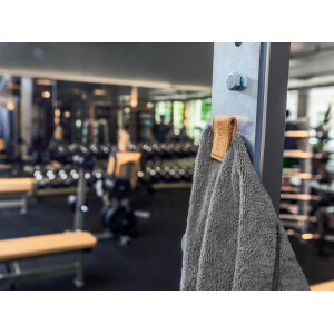 Stryve | Towell + Sporthandtuch | Anthrazit-Grau | ultra saugfähig | rutschfestes Design | perfekt für Fitness & Sport | Hygieneschutz